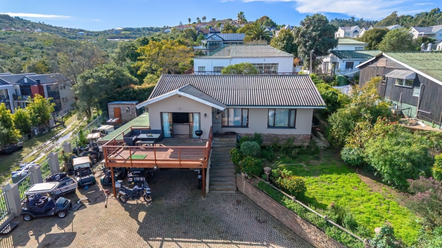 4 Bedroom Property for Sale in Knysna Central Western Cape